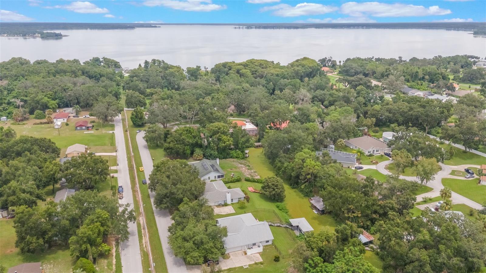 Image 50 of 52 For 18 Weston Road