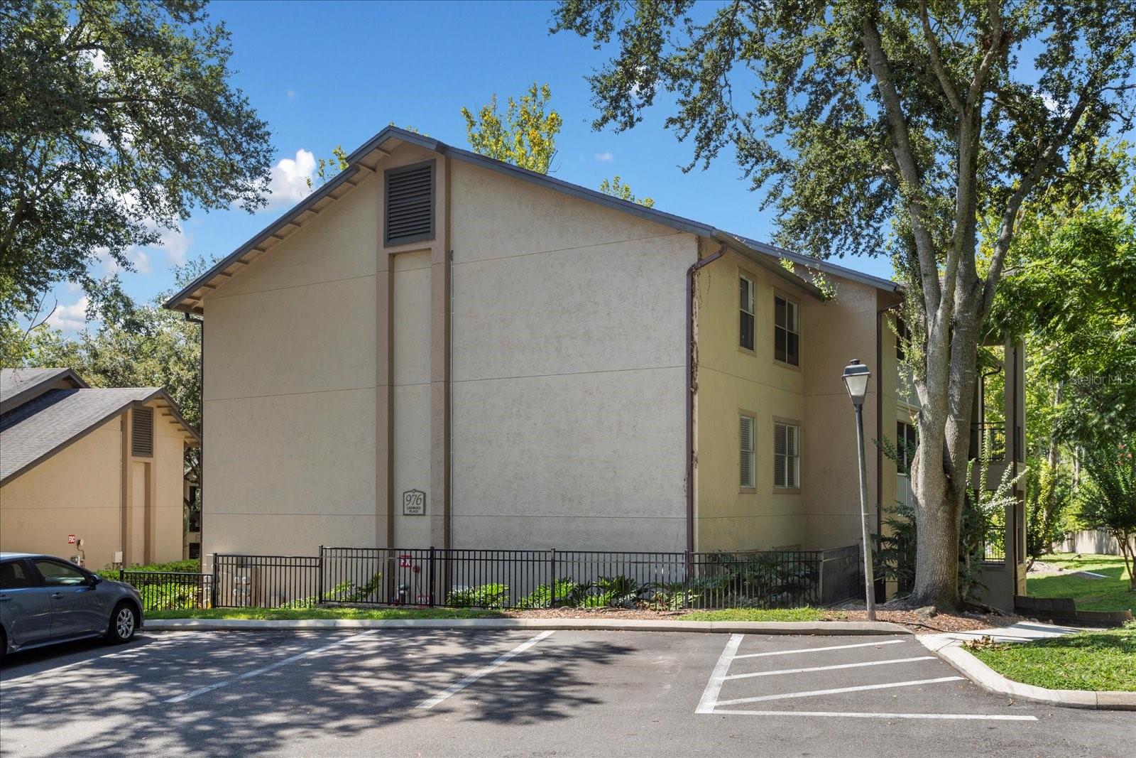 Details for 976 Leeward Place 101, ALTAMONTE SPRINGS, FL 32714