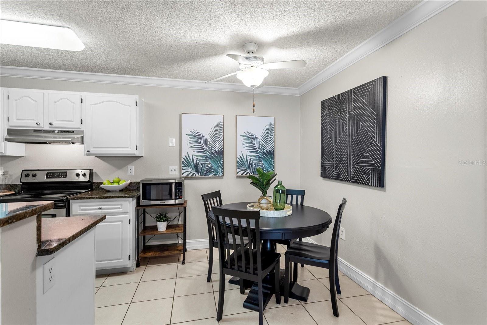 Image 8 of 26 For 976 Leeward Place 101