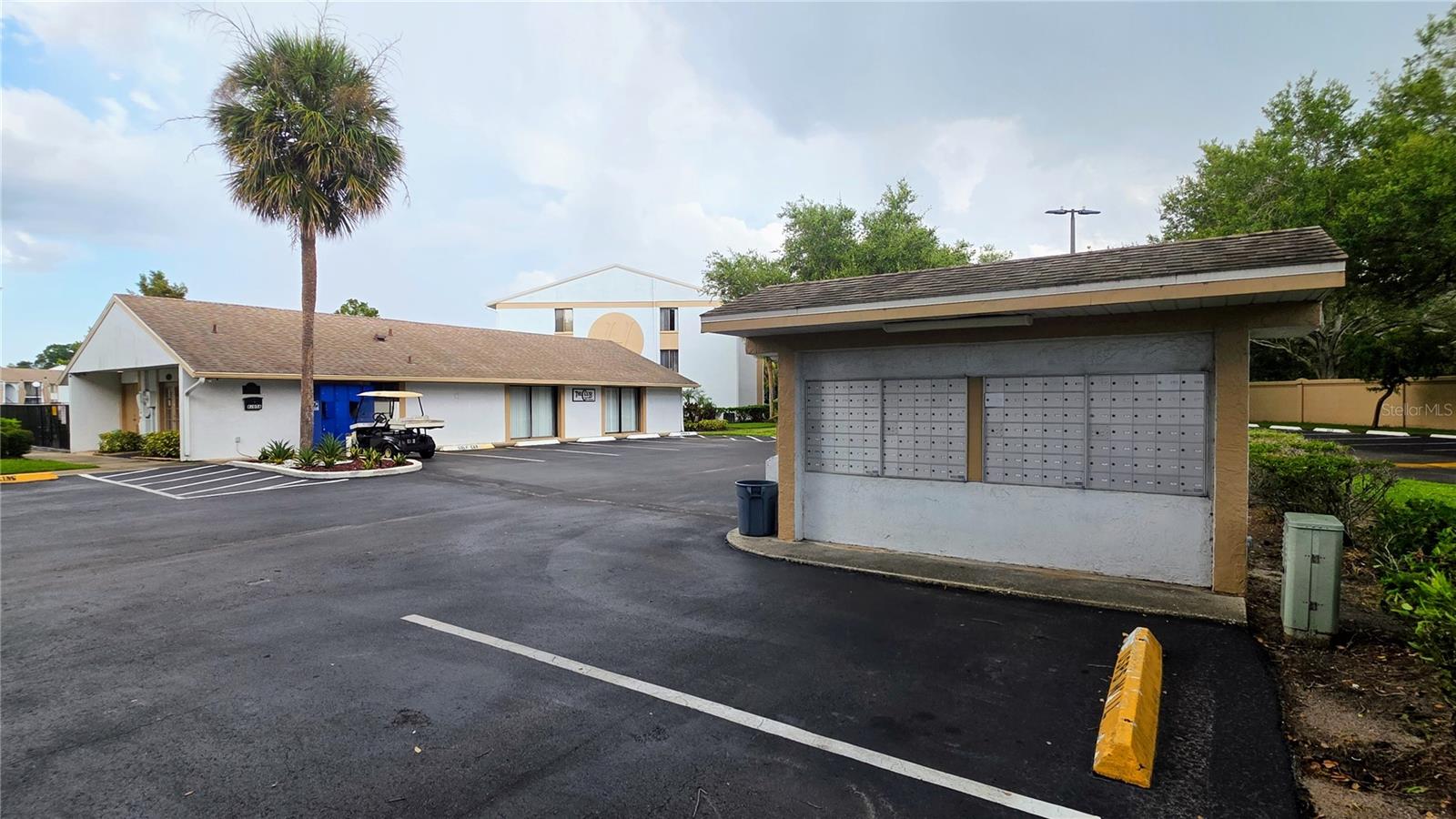 Image 31 of 37 For 8215 Sun Spring Circle 53