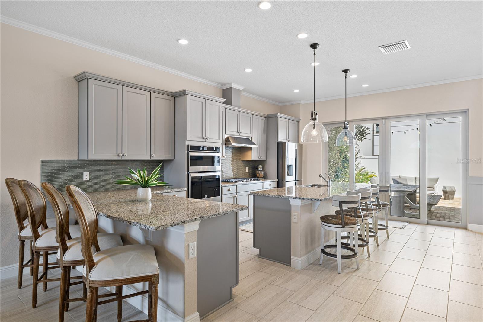 Image 14 of 50 For 8955 Lakeshore Pointe Drive