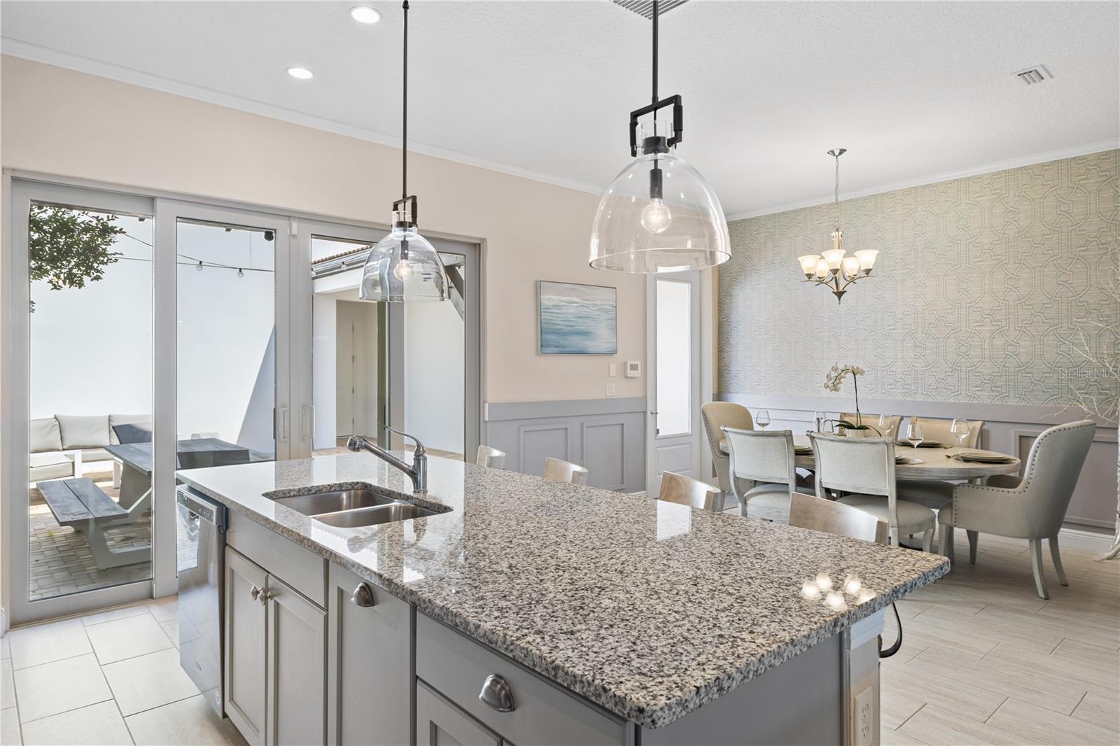 Image 20 of 50 For 8955 Lakeshore Pointe Drive