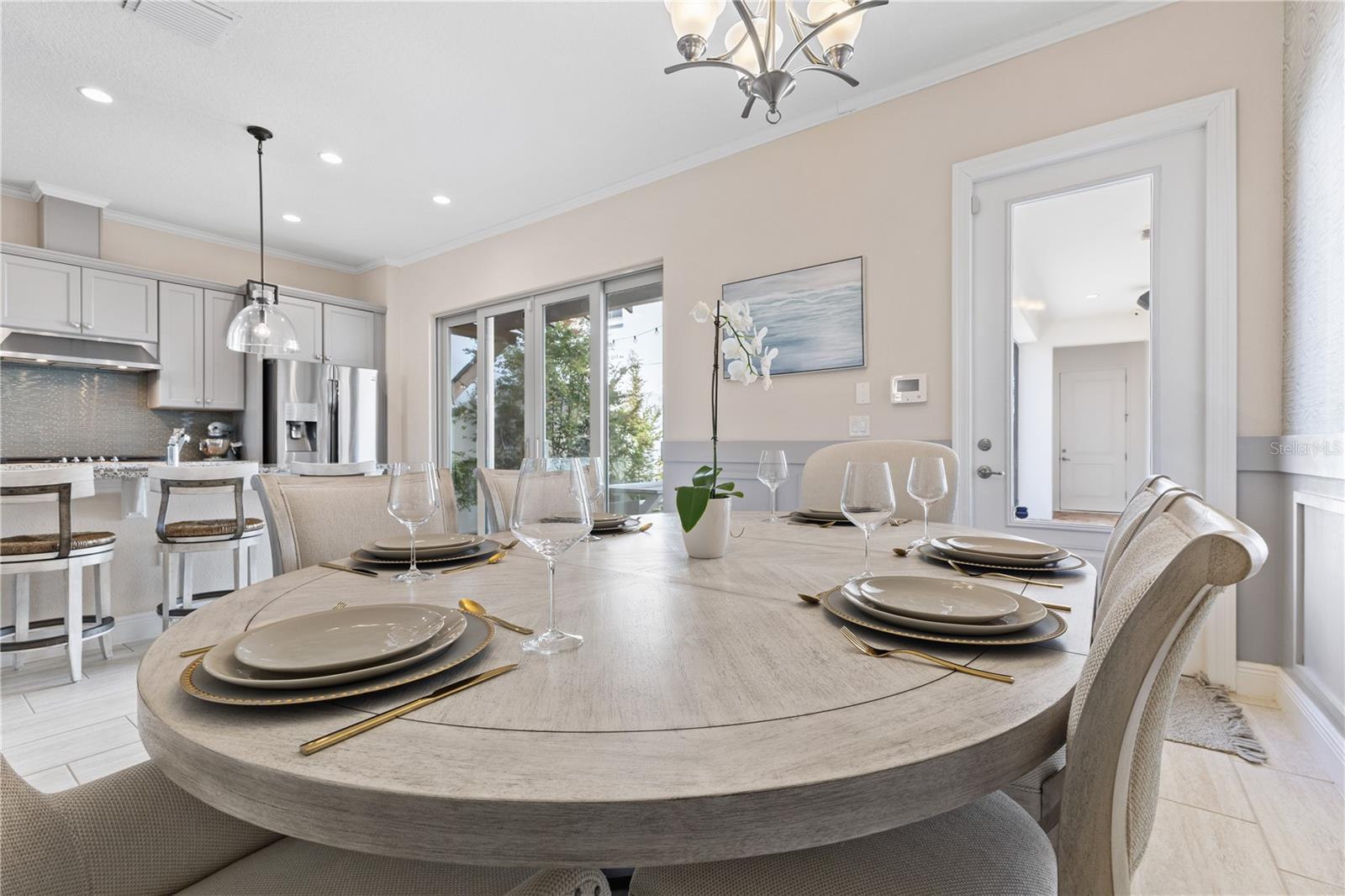 Image 23 of 50 For 8955 Lakeshore Pointe Drive