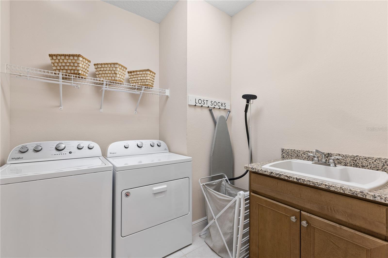 Image 38 of 50 For 8955 Lakeshore Pointe Drive