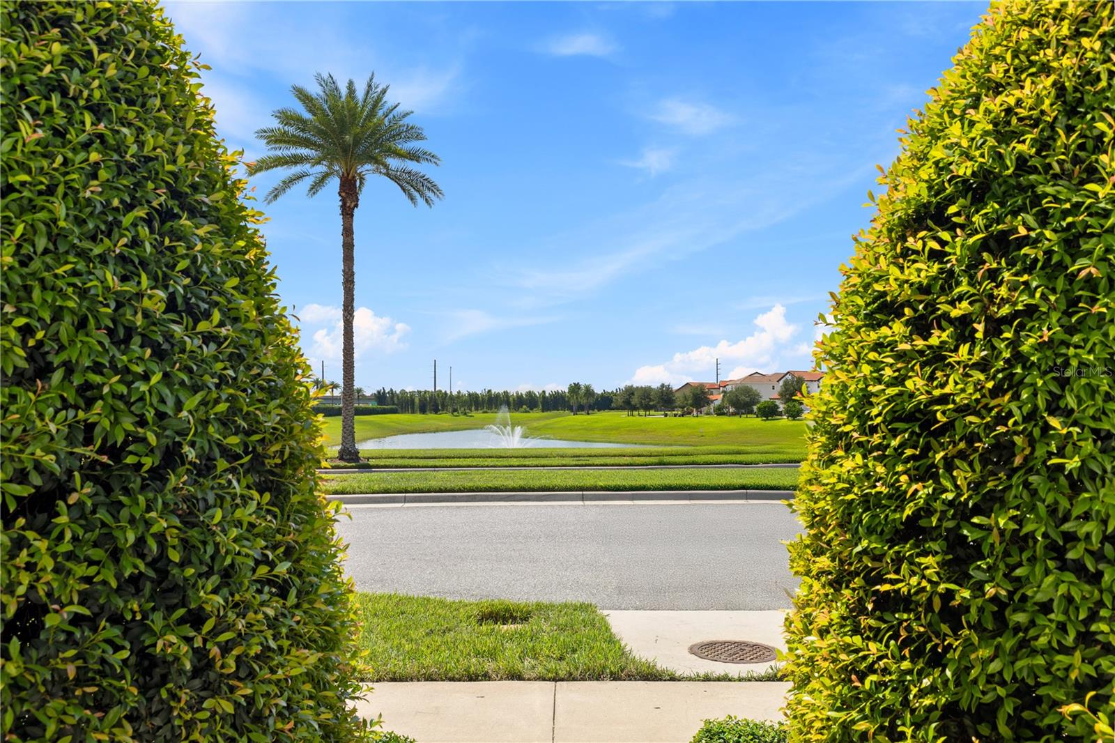 Image 6 of 50 For 8955 Lakeshore Pointe Drive