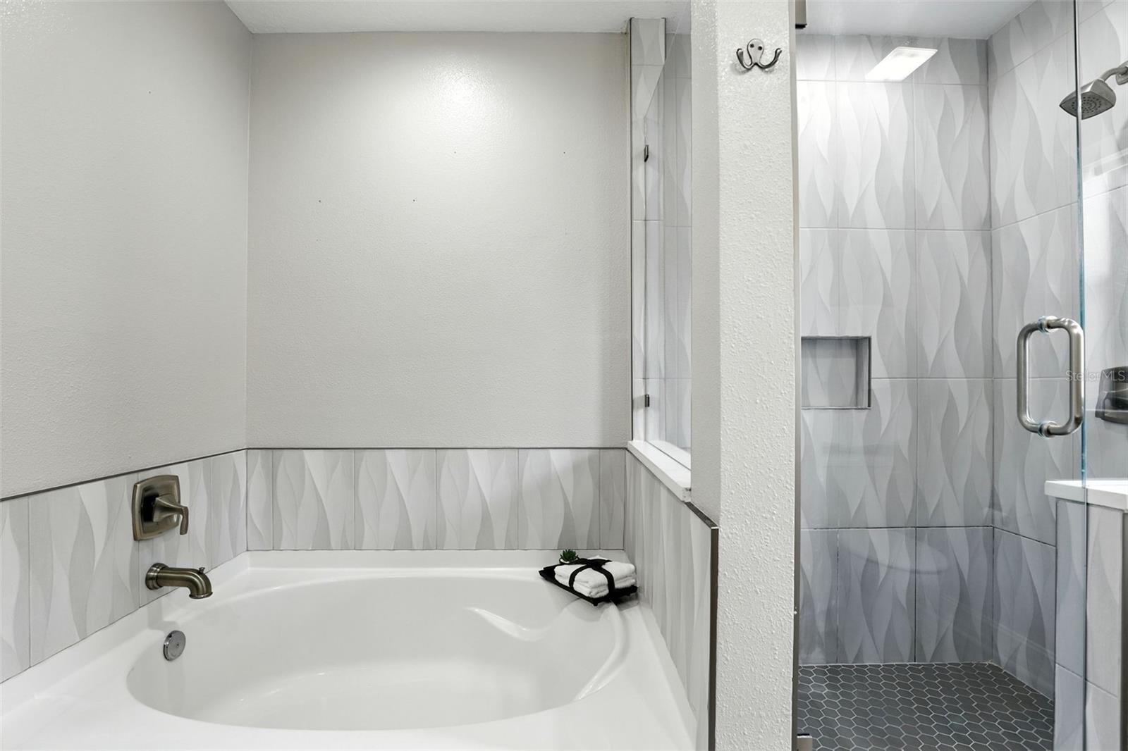 Image 11 of 46 For 3413 Messina Drive