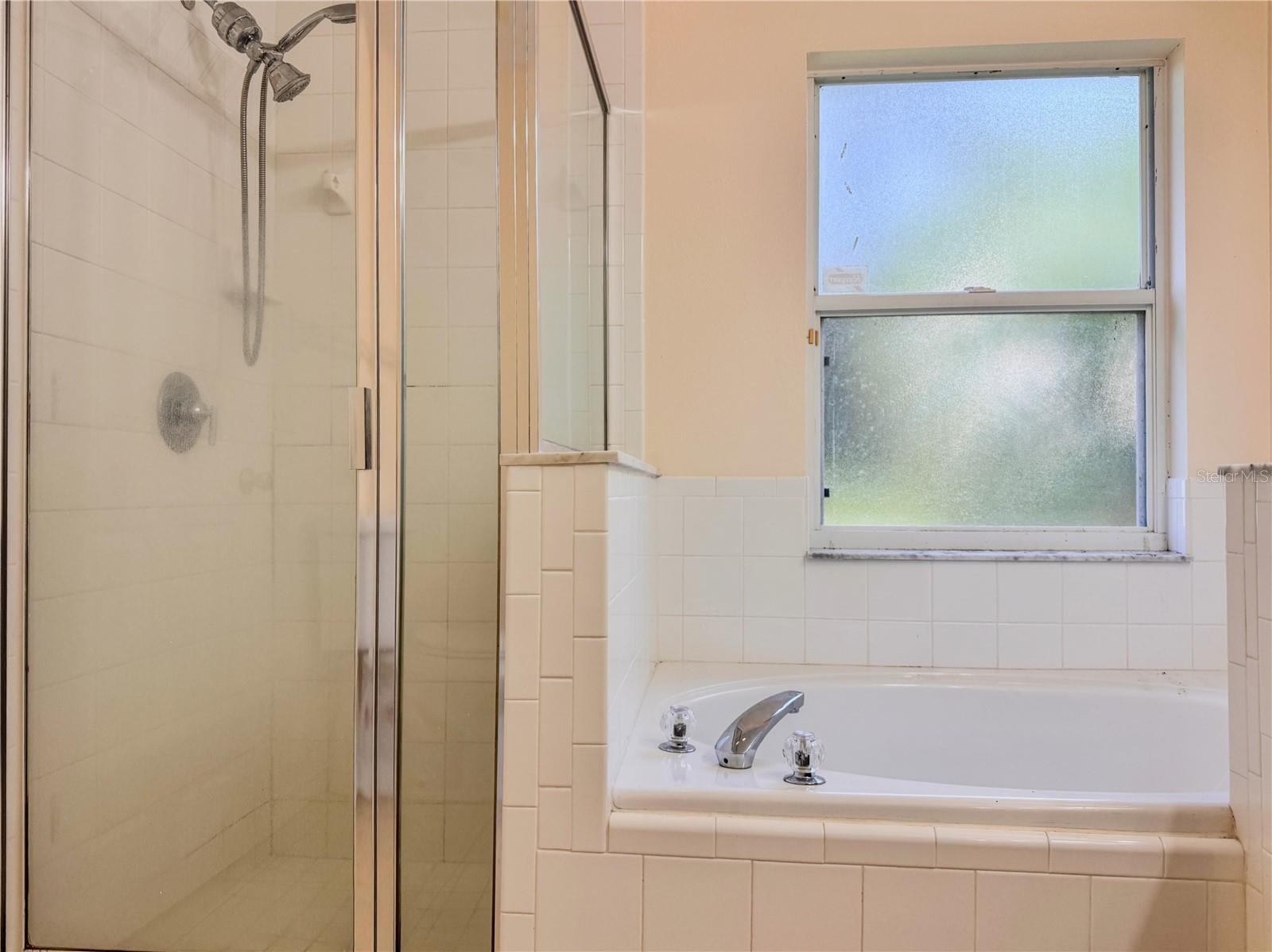 Image 15 of 43 For 10624 Creel Court