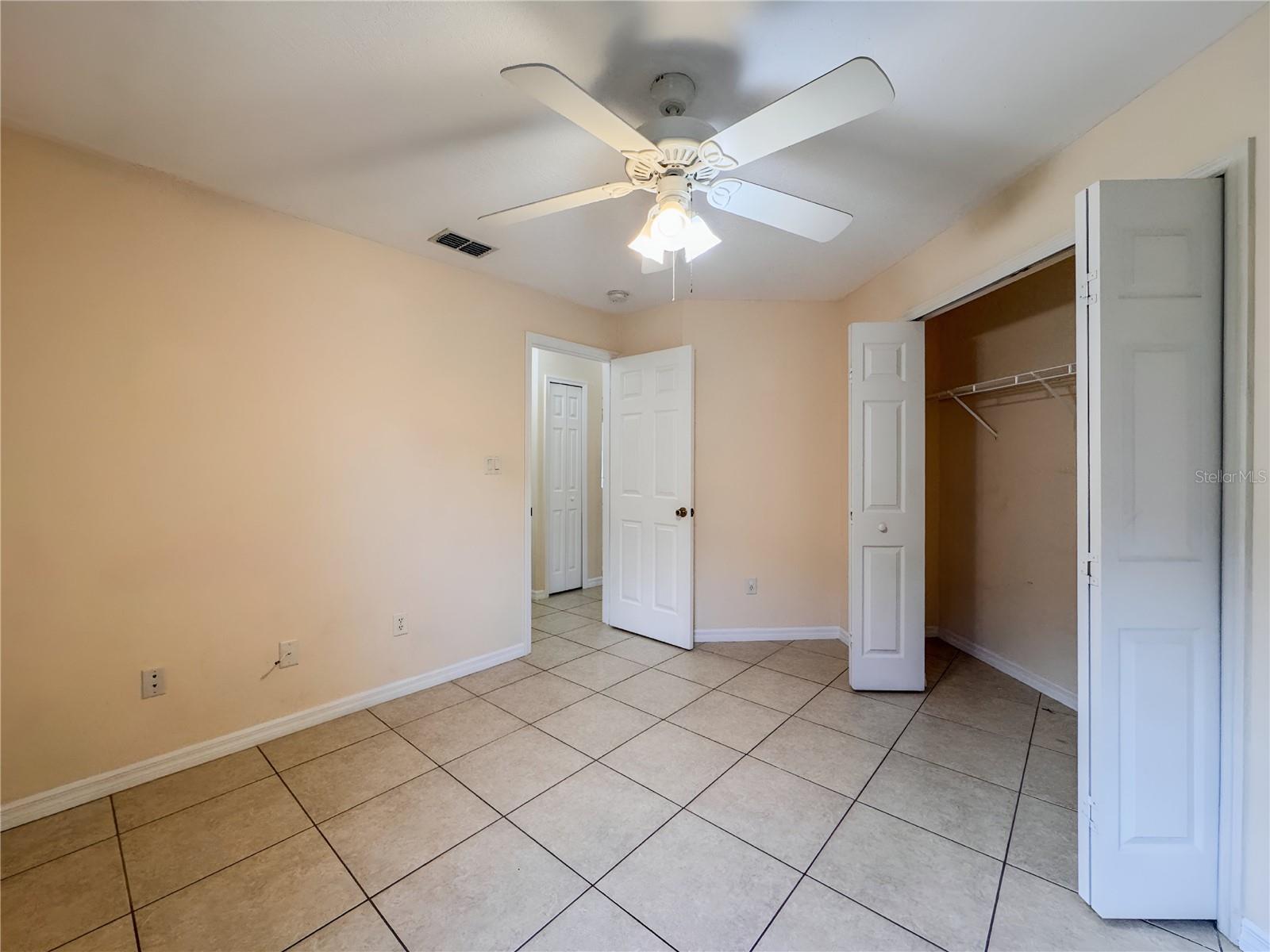 Image 21 of 43 For 10624 Creel Court