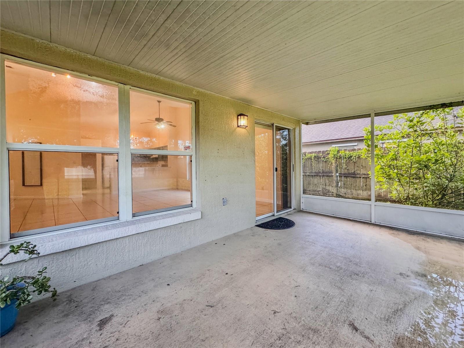 Image 28 of 43 For 10624 Creel Court