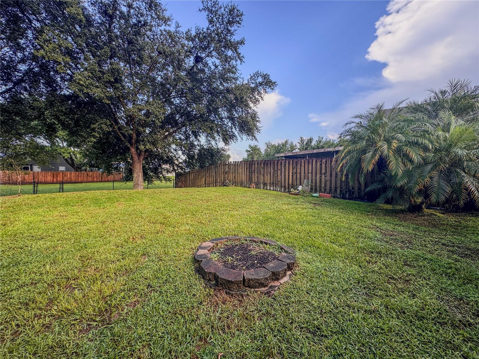 Image 29 of 43 For 10624 Creel Court