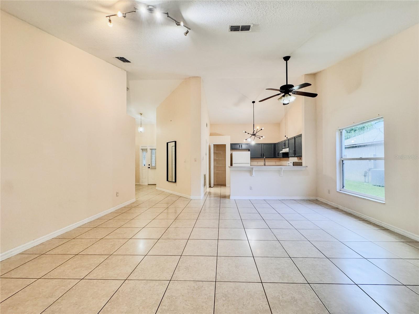 Image 6 of 43 For 10624 Creel Court