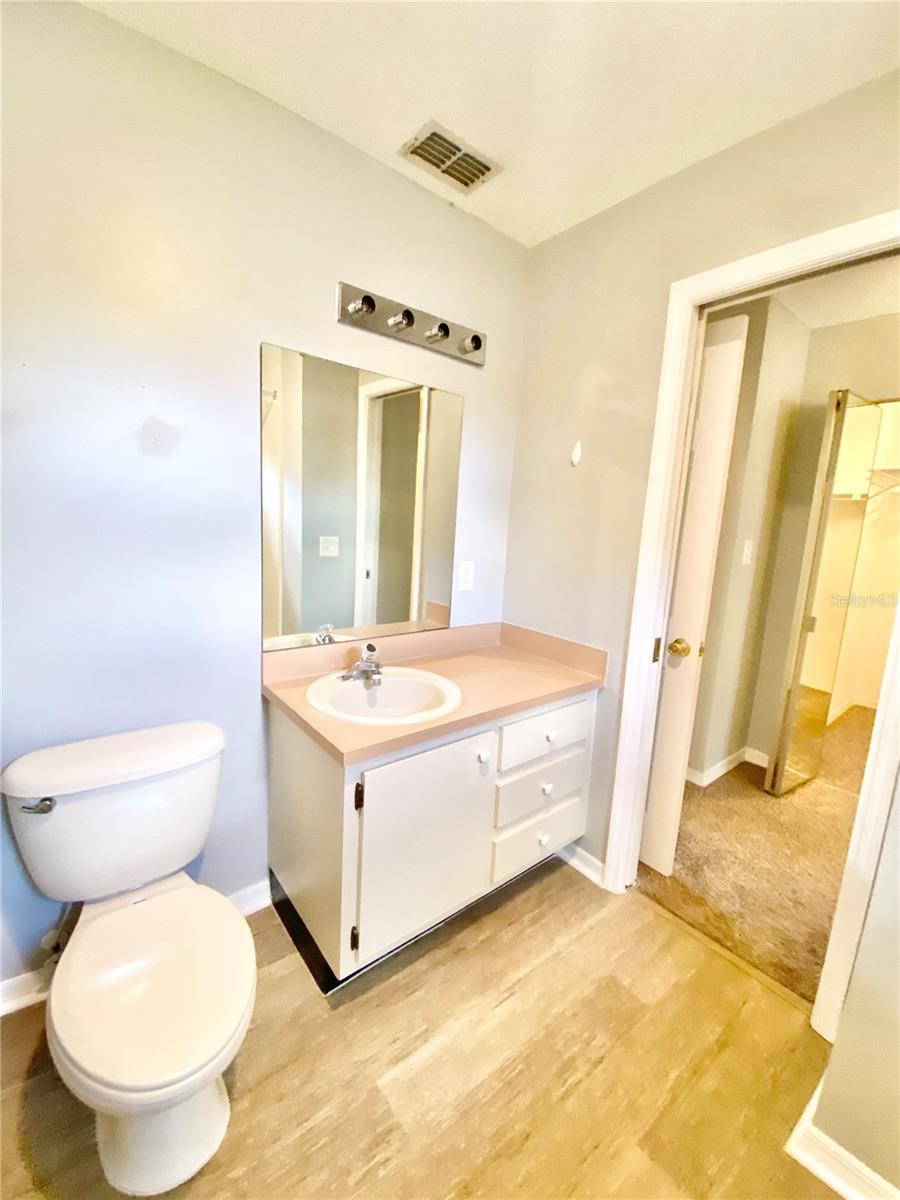 Image 10 of 41 For 5056 Ernst Court 20