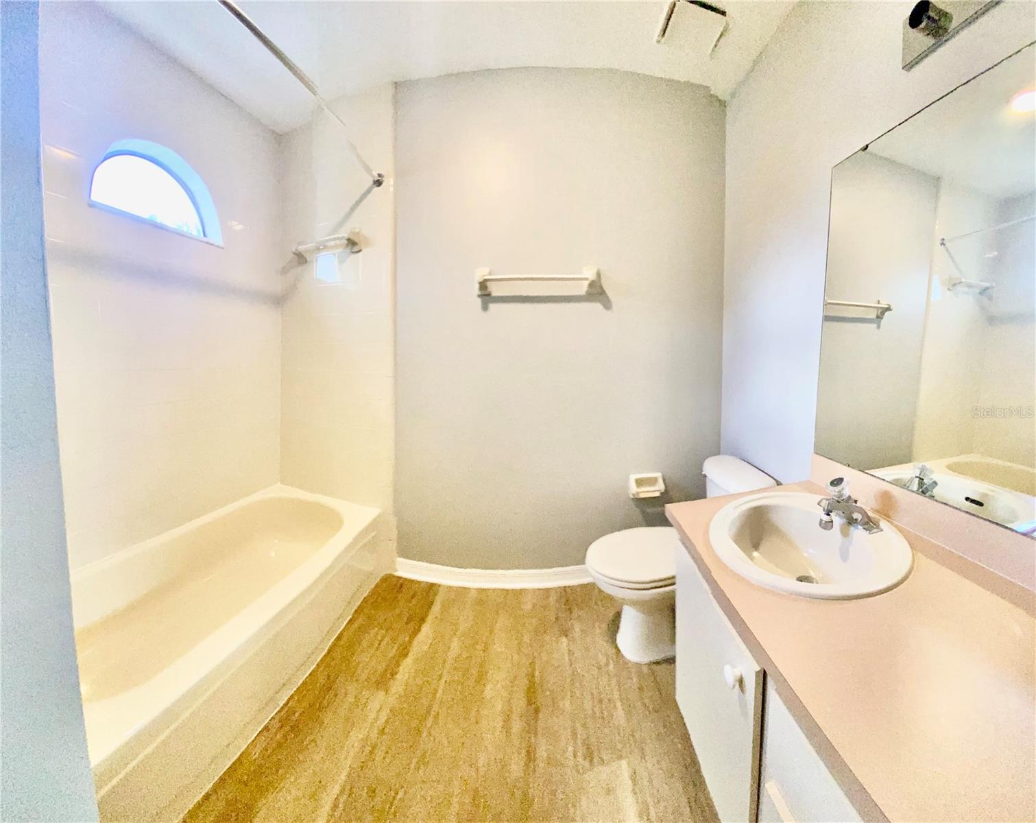 Image 7 of 41 For 5056 Ernst Court 20