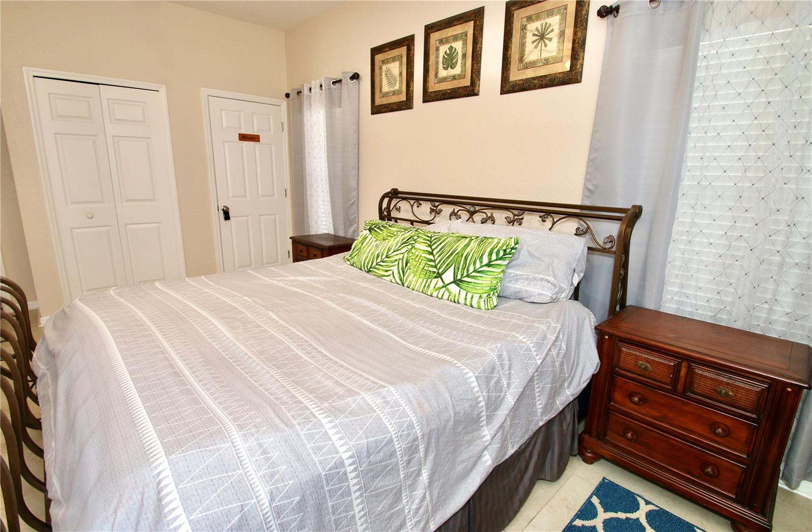 Image 15 of 29 For 142 Sandy Point Way