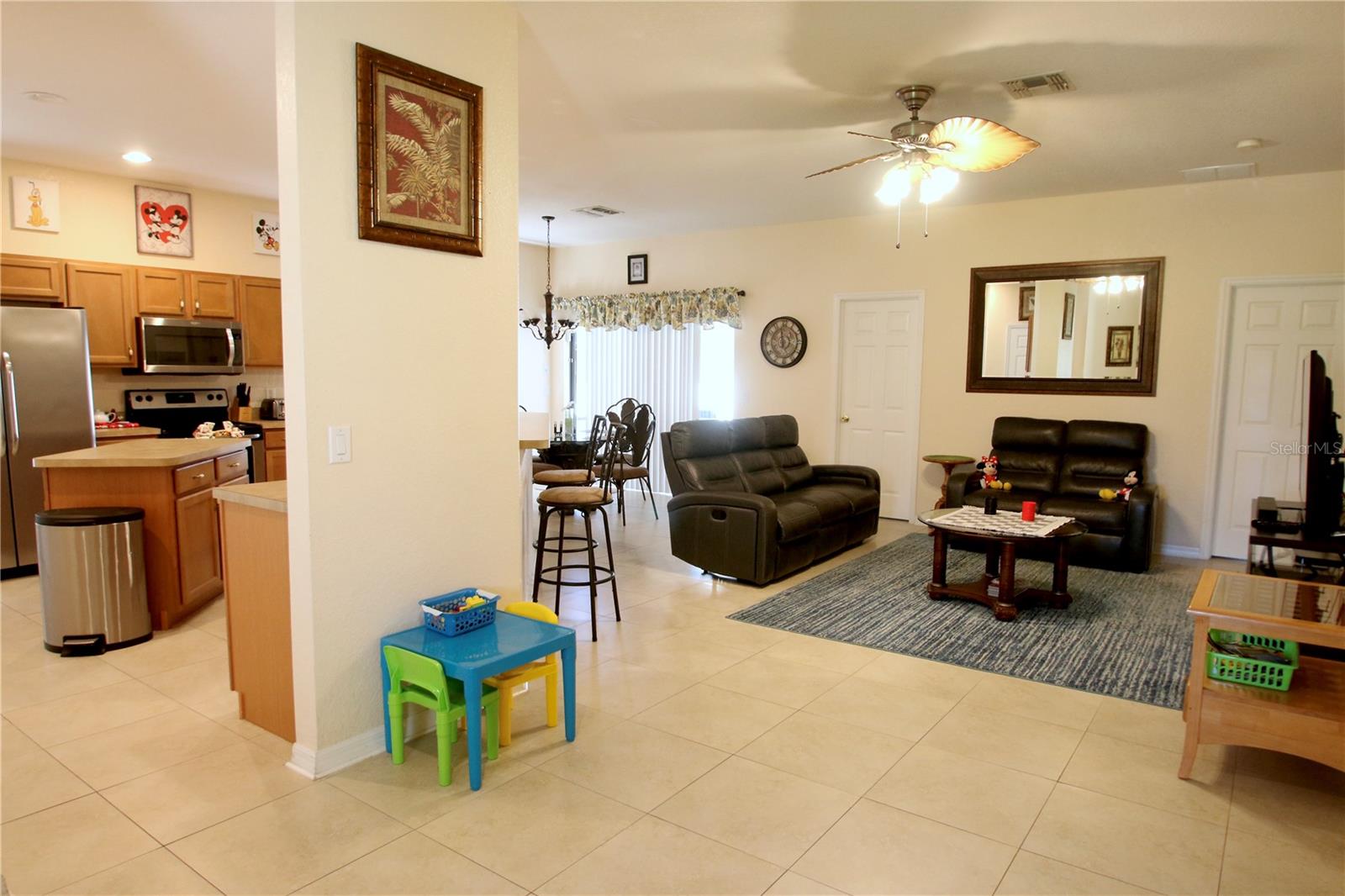 Image 17 of 29 For 142 Sandy Point Way