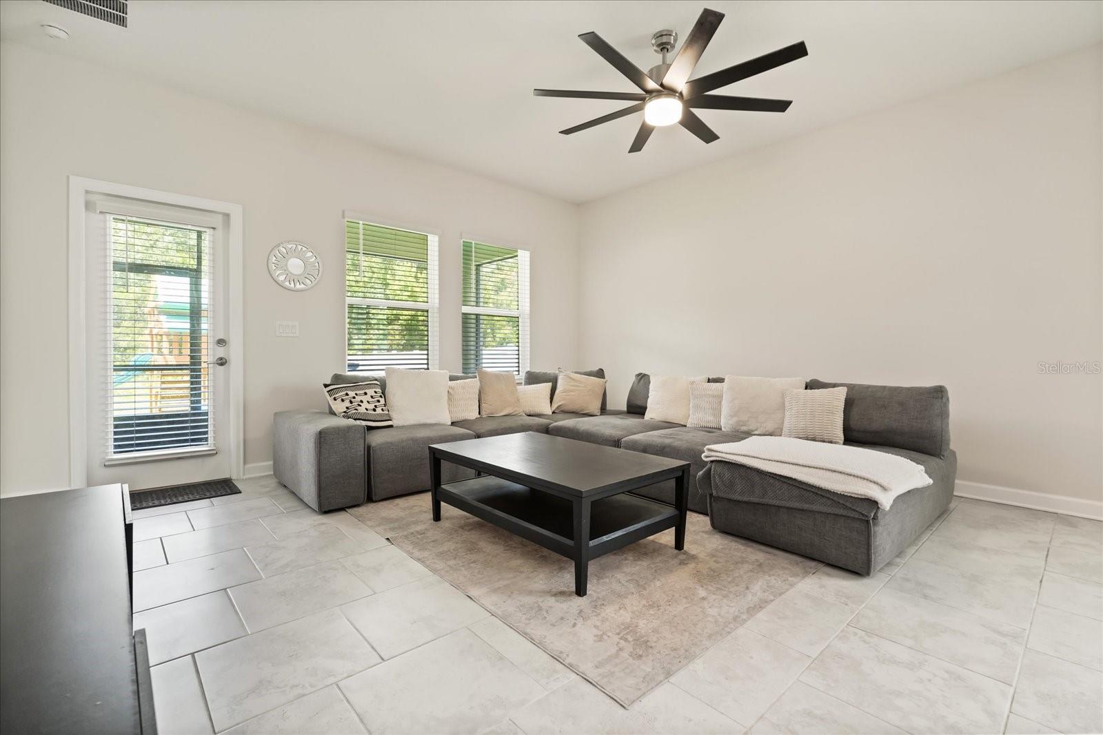 Image 13 of 34 For 4455 Seven Canyons Drive