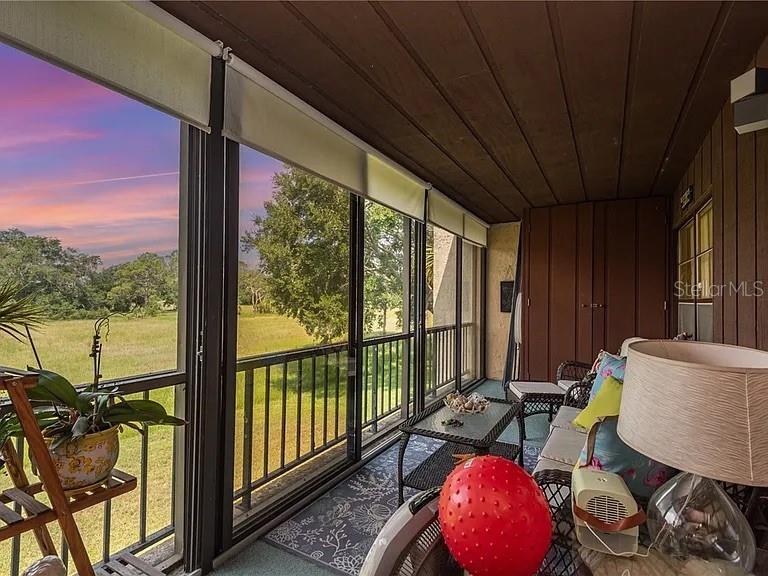 Image 17 of 21 For 2746 Demaret Drive 512