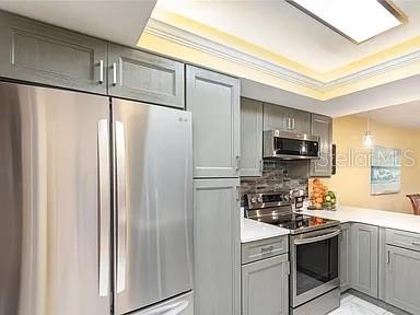 Image 7 of 21 For 2746 Demaret Drive 512