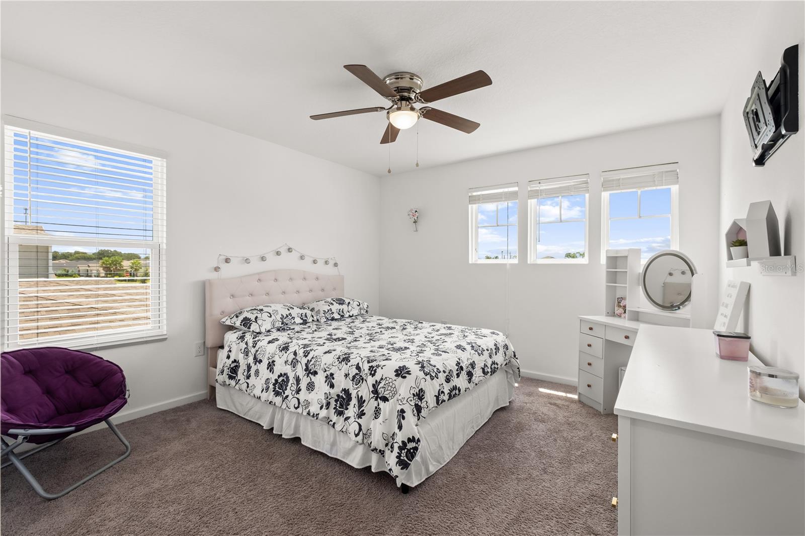 Image 29 of 37 For 1125 Mattie Pointe Boulevard