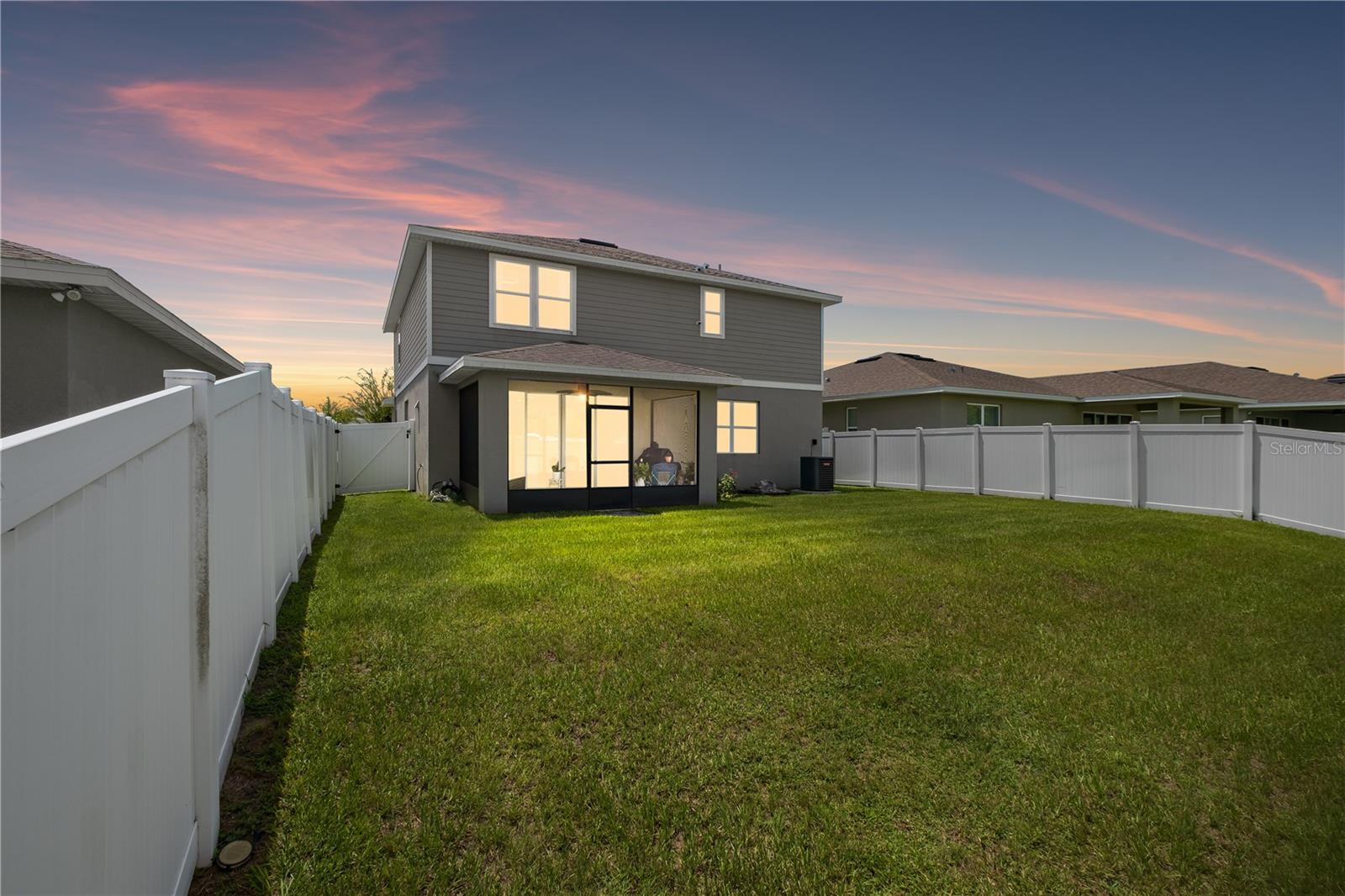 Image 3 of 37 For 1125 Mattie Pointe Boulevard