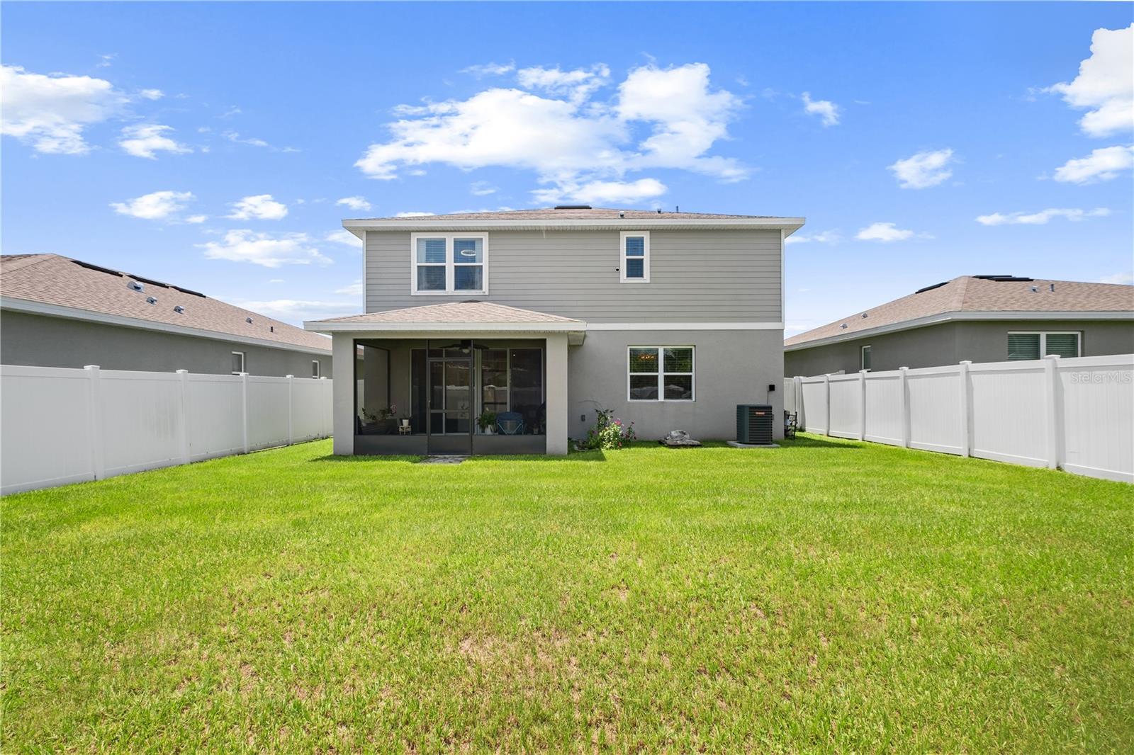 Image 4 of 37 For 1125 Mattie Pointe Boulevard