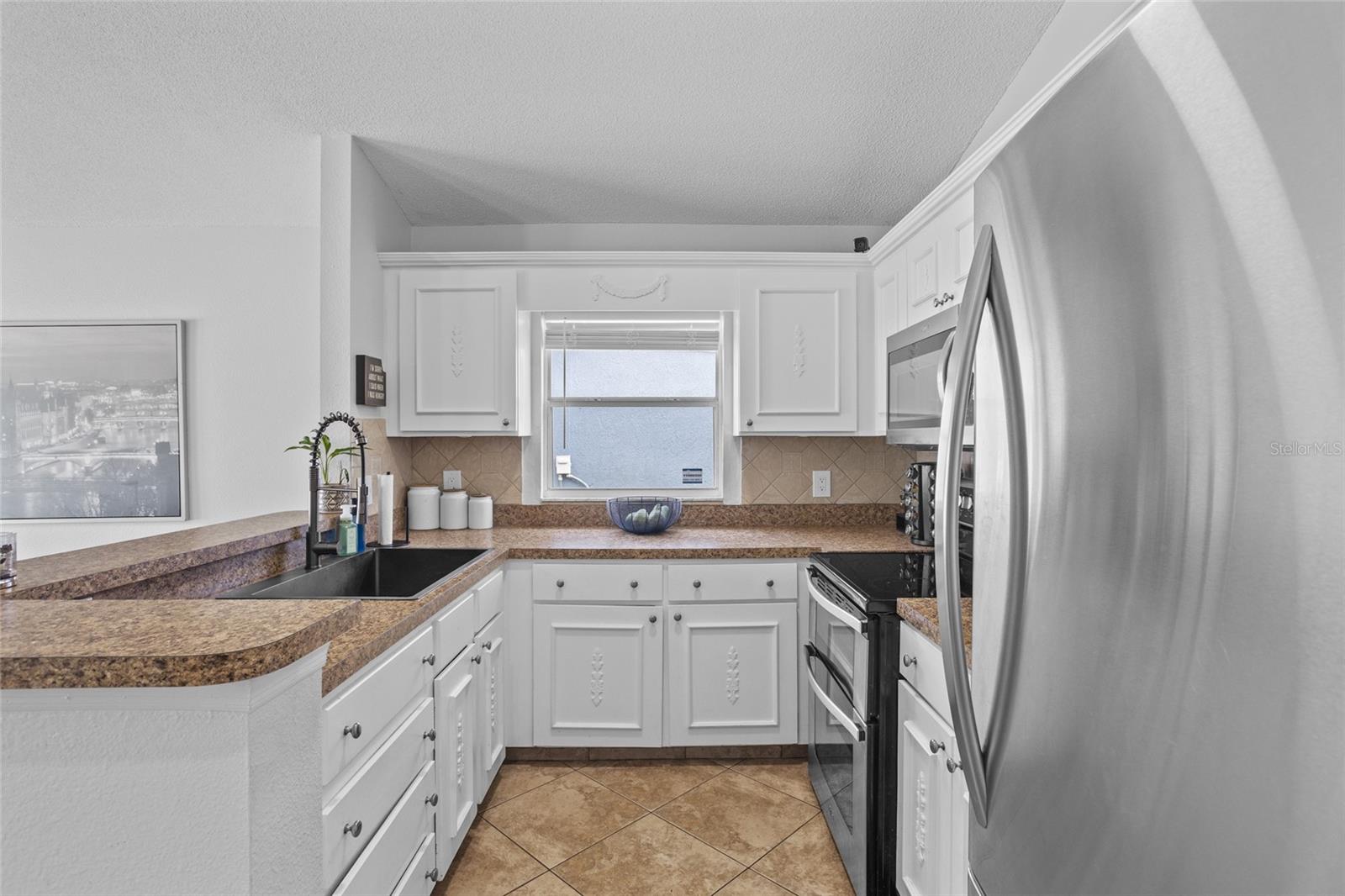 Image 6 of 16 For 2239 Santa Lucia Street