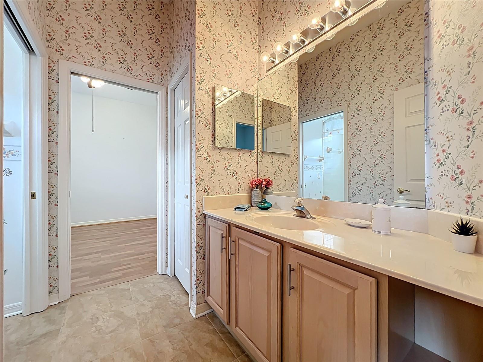 Image 32 of 60 For 1790 Carillon Park Drive