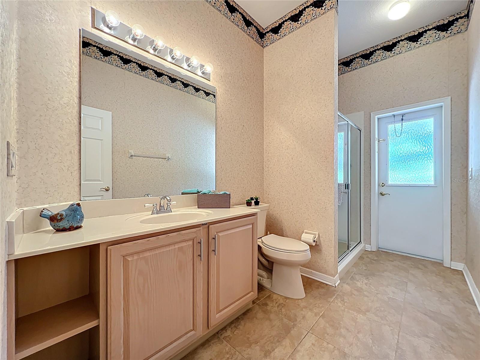 Image 35 of 60 For 1790 Carillon Park Drive
