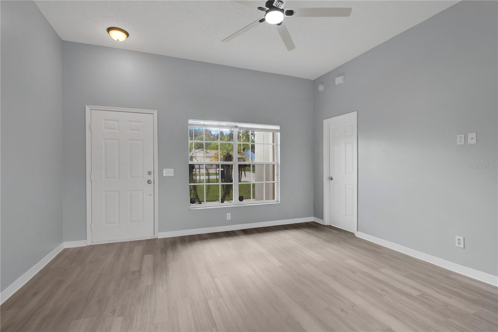 Image 3 of 25 For 4233 Worthington Place