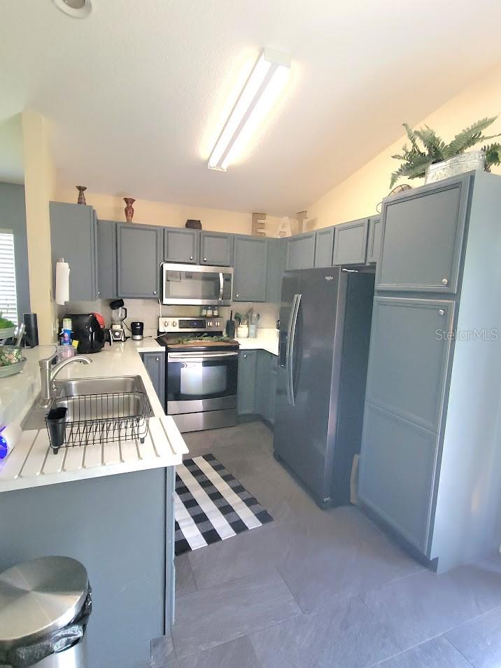 Image 5 of 15 For 2038 Blackston Avenue
