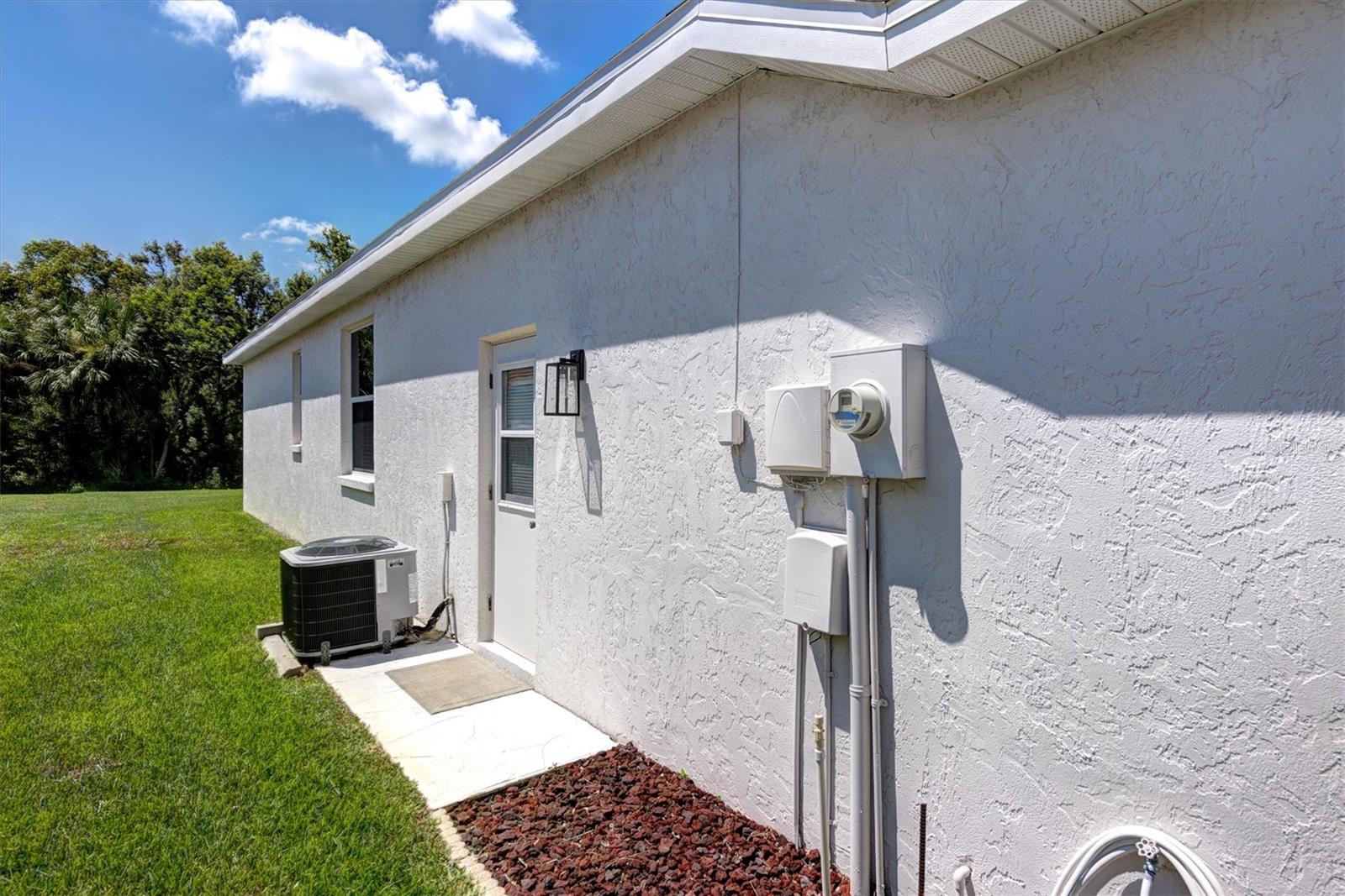 Image 36 of 50 For 3206 45th Way E