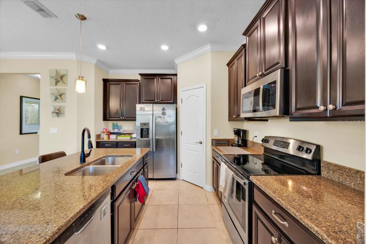 Image 11 of 35 For 7401 Ella Lane