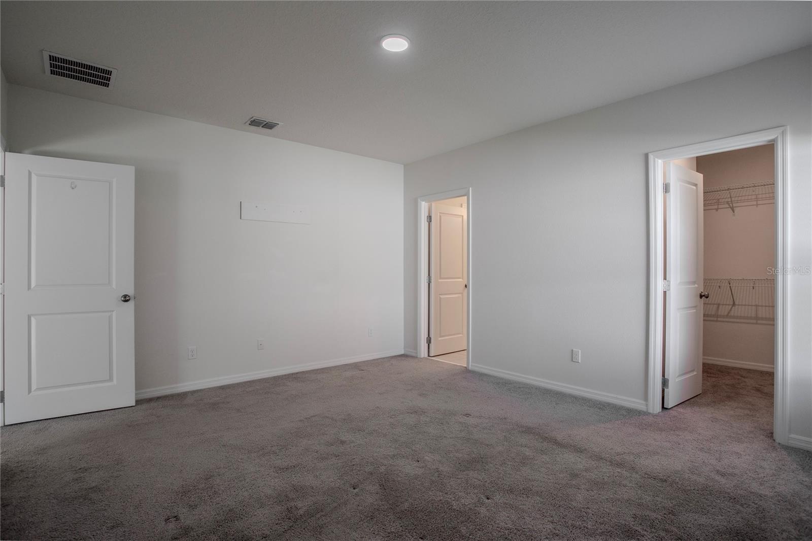 Image 23 of 50 For 3977 Fescue Street