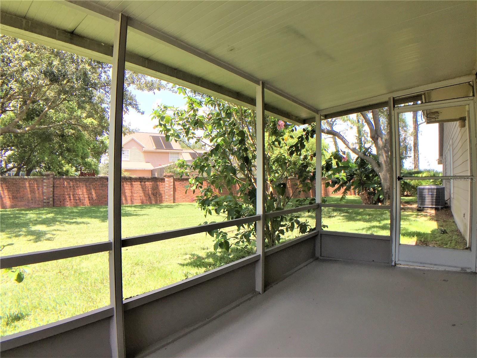 Image 19 of 20 For 949 Tillery Way 101