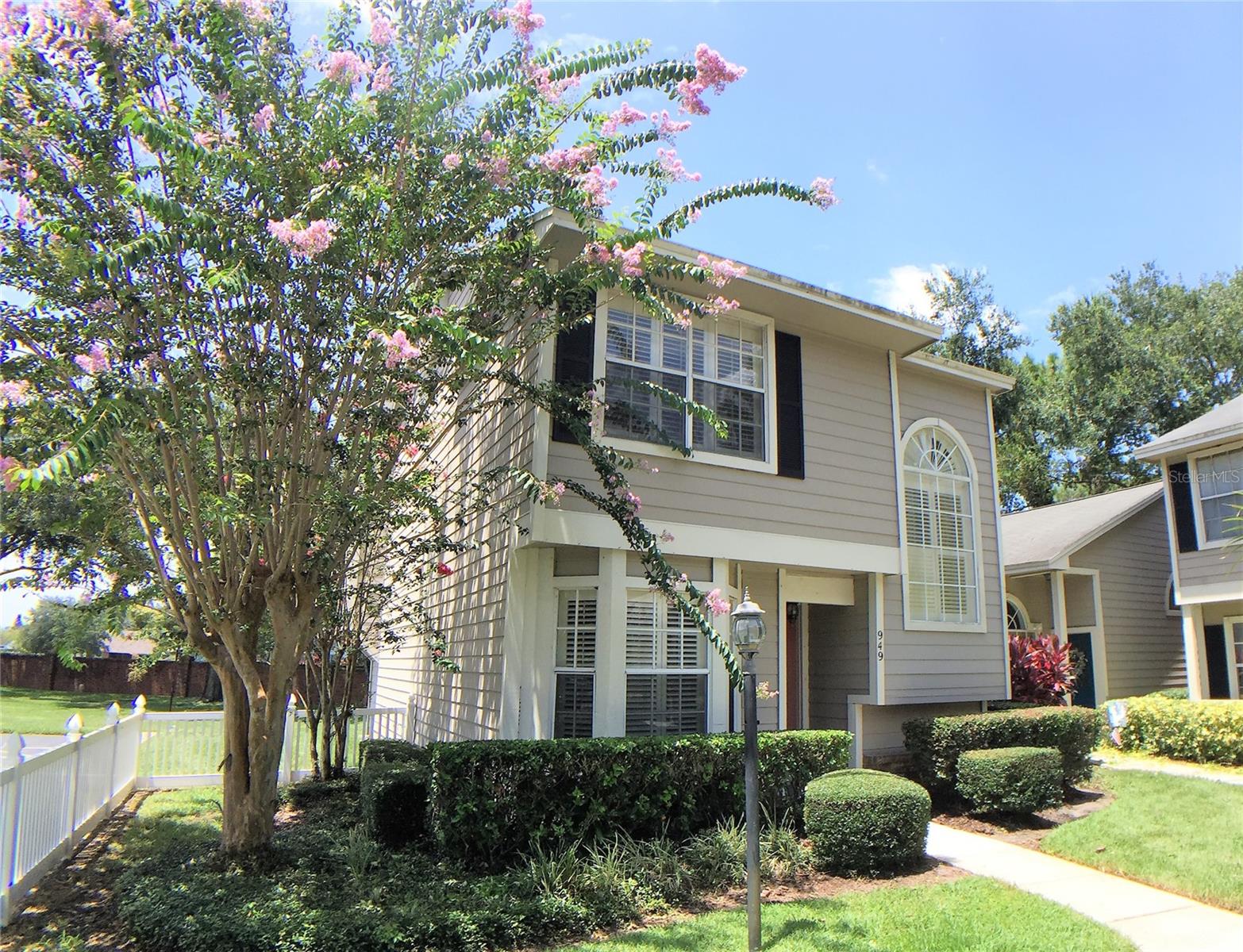 Image 2 of 20 For 949 Tillery Way 101