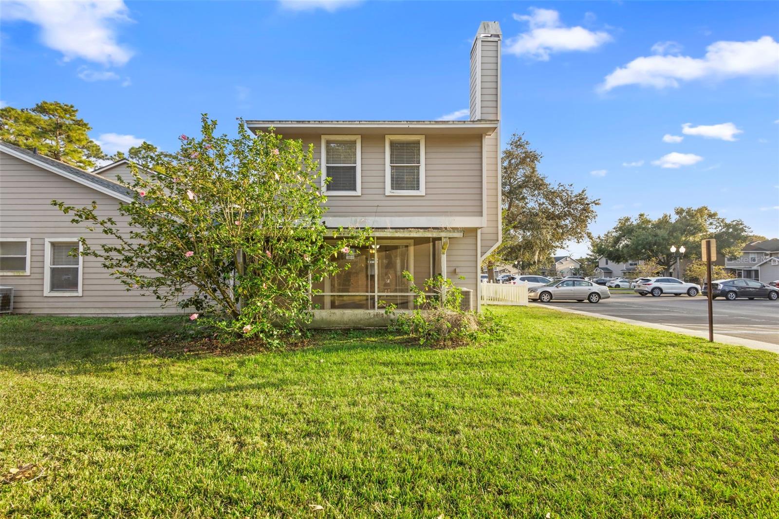 Image 30 of 38 For 949 Tillery Way 101