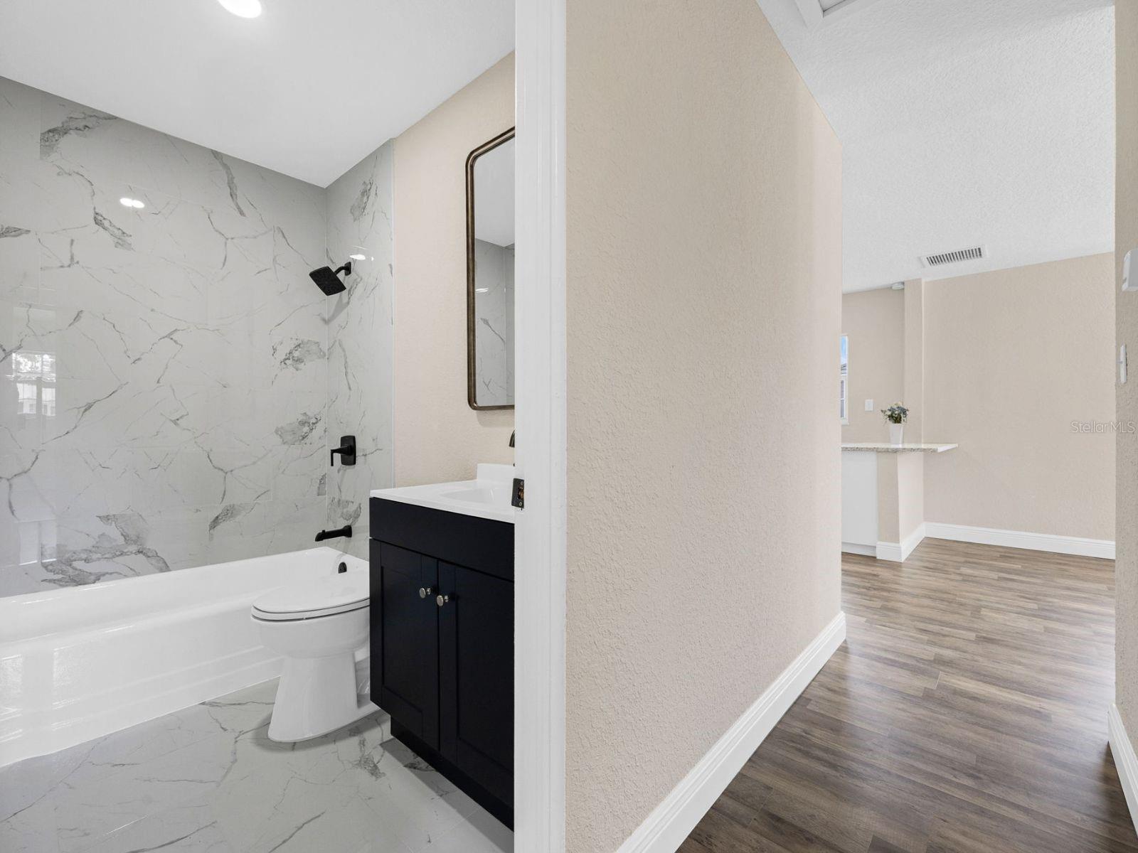 Image 9 of 21 For 411 Keat Avenue