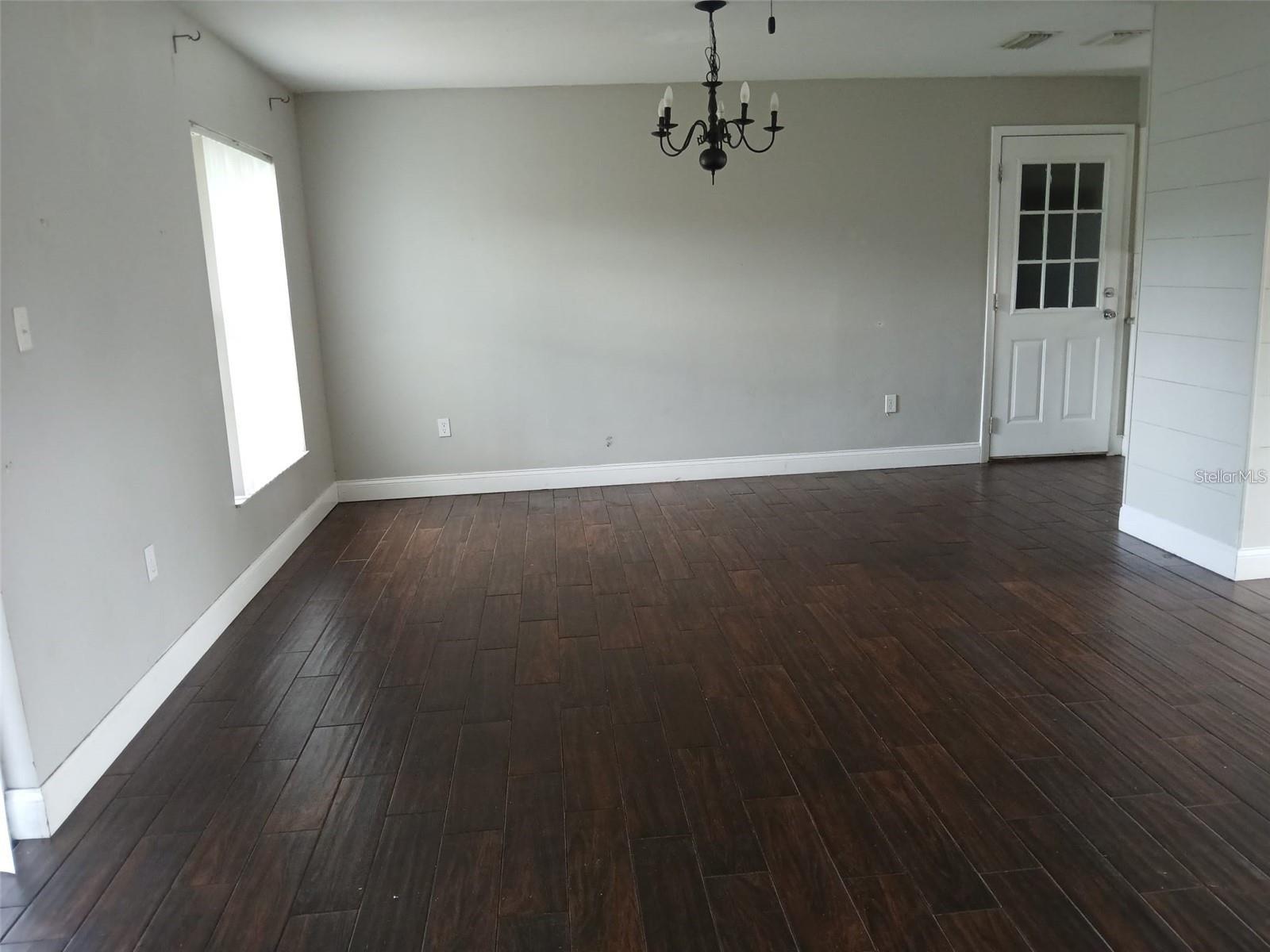 Image 11 of 13 For 21 Sandalwood Drive