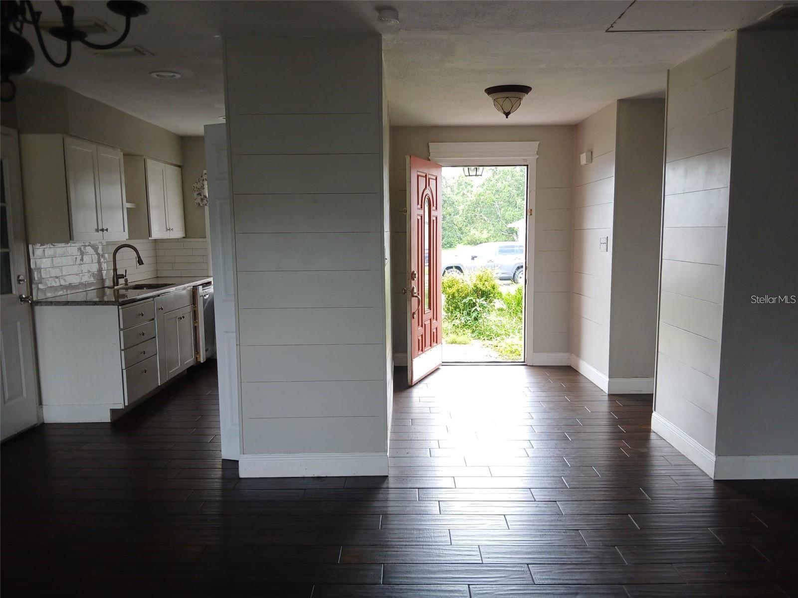 Image 3 of 13 For 21 Sandalwood Drive