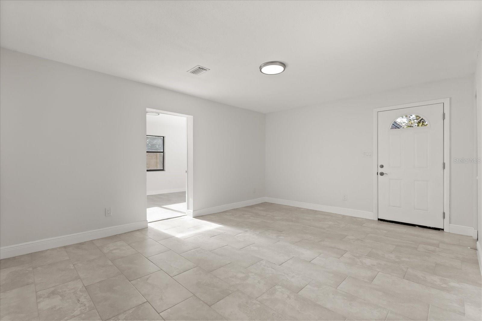 Image 7 of 23 For 4823 Pine Needle Drive