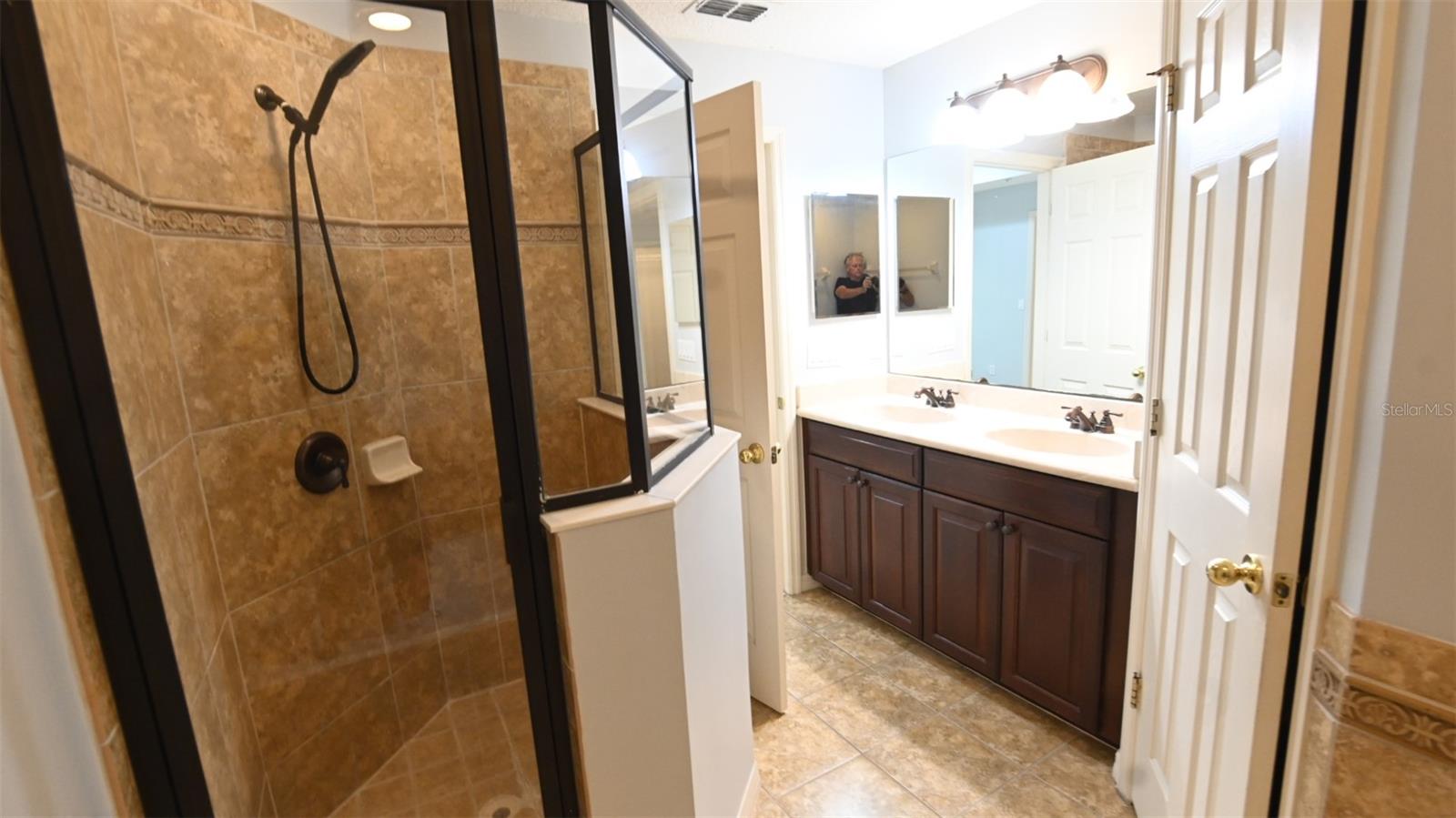 Image 18 of 26 For 9363 Strongbark Lane