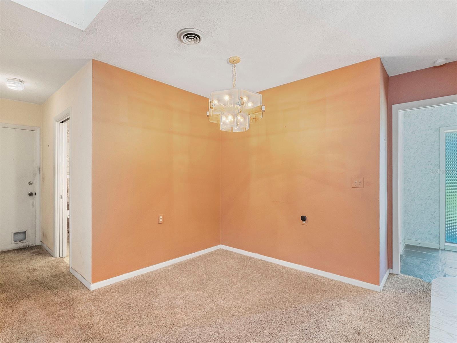 Image 24 of 33 For 2813 Timberlake Drive