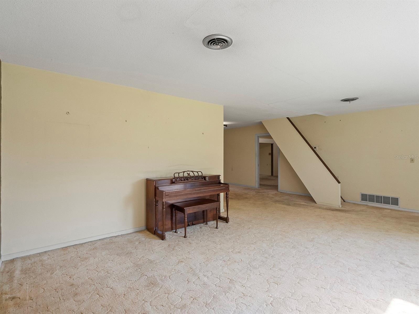Image 27 of 33 For 2813 Timberlake Drive