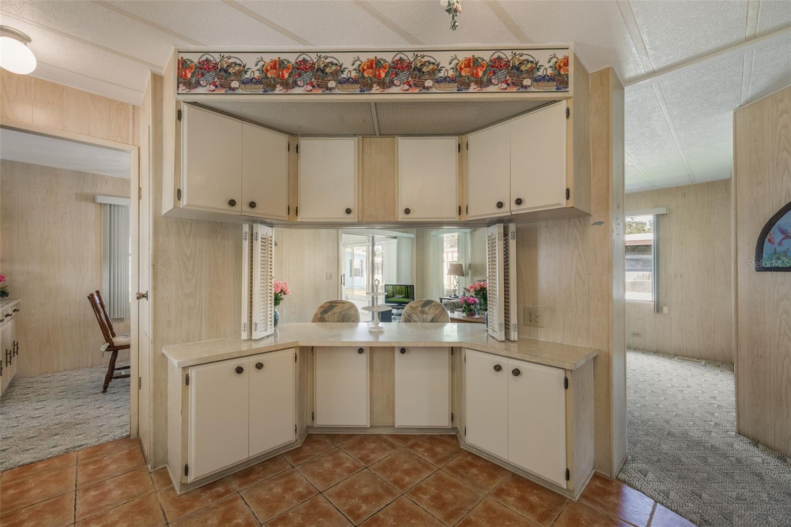 Image 10 of 49 For 208 Palm Meadows Drive