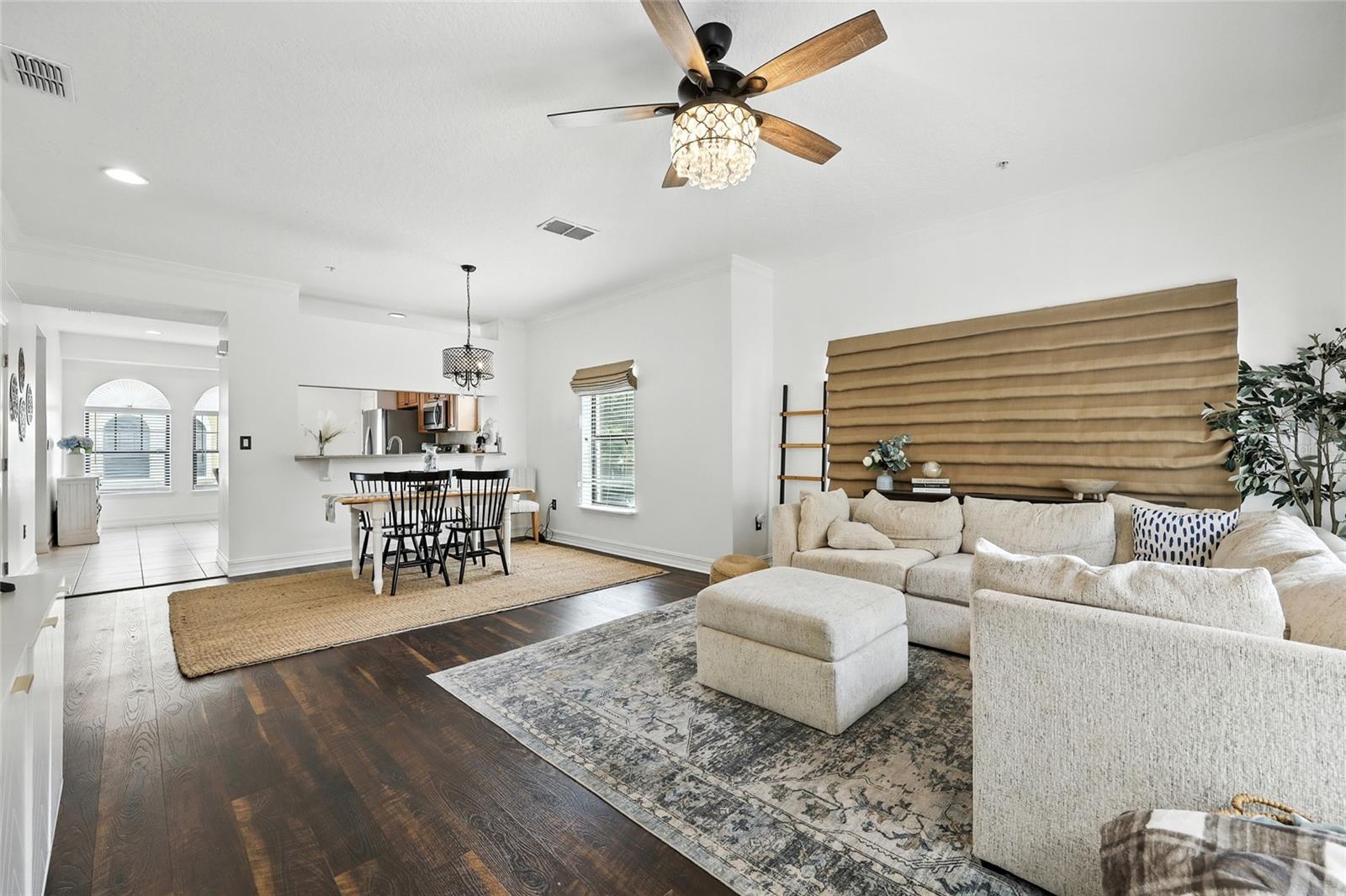 Image 12 of 42 For 3700 Messina Drive