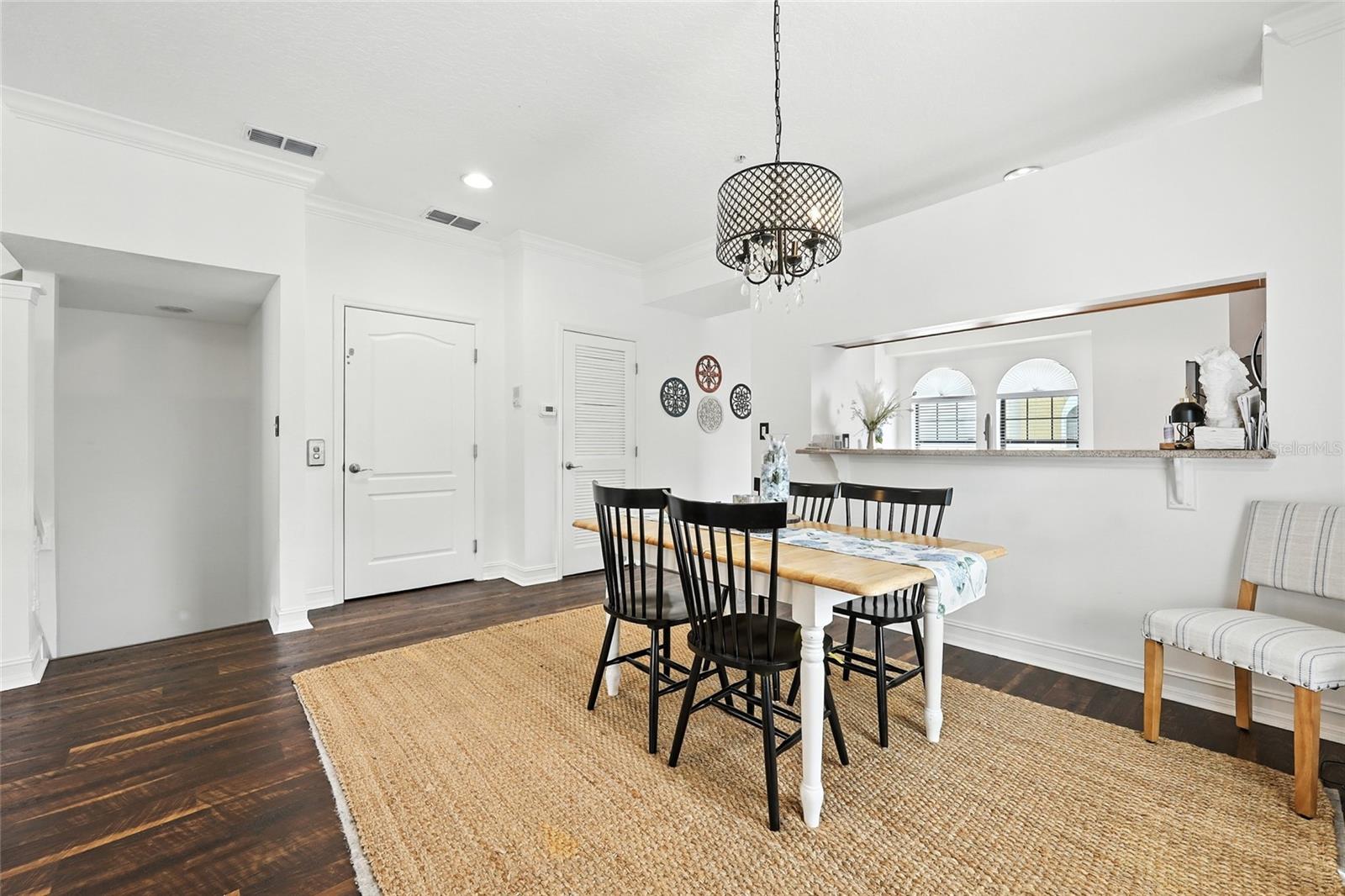 Image 17 of 42 For 3700 Messina Drive