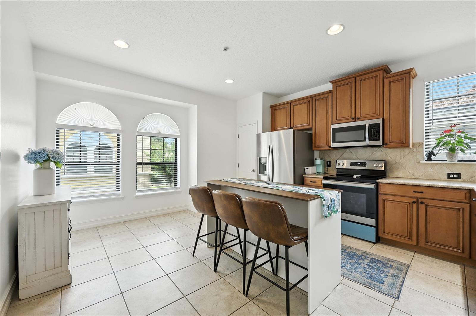 Image 18 of 42 For 3700 Messina Drive