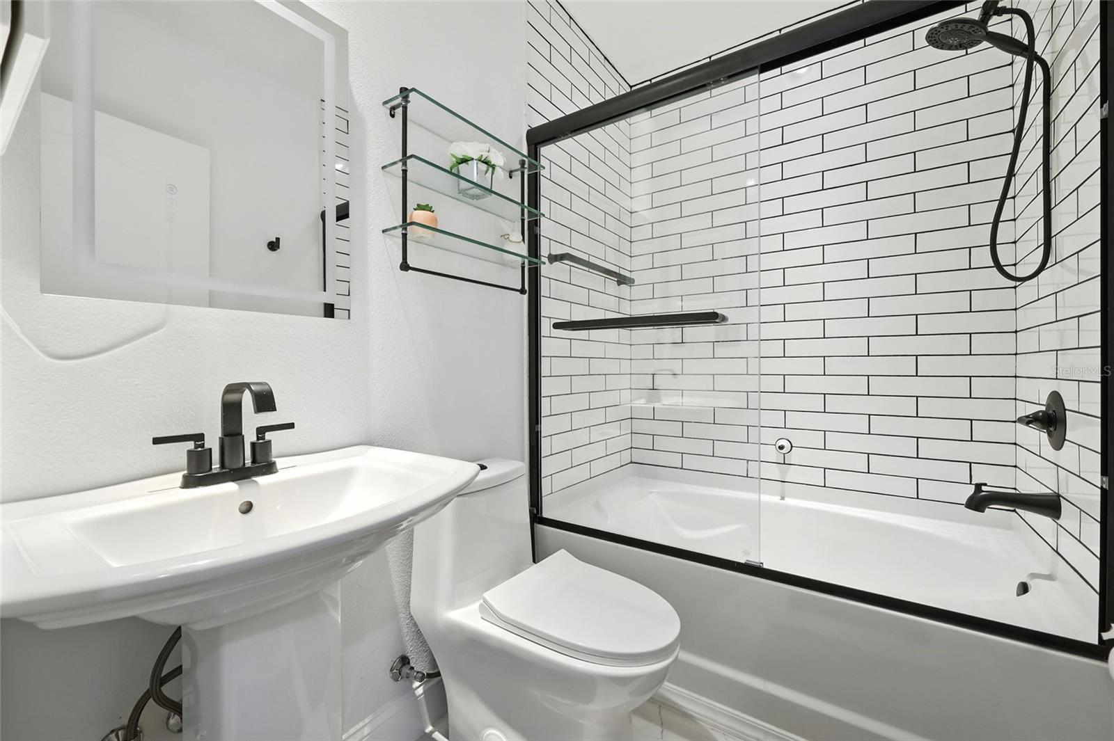 Image 31 of 42 For 3700 Messina Drive