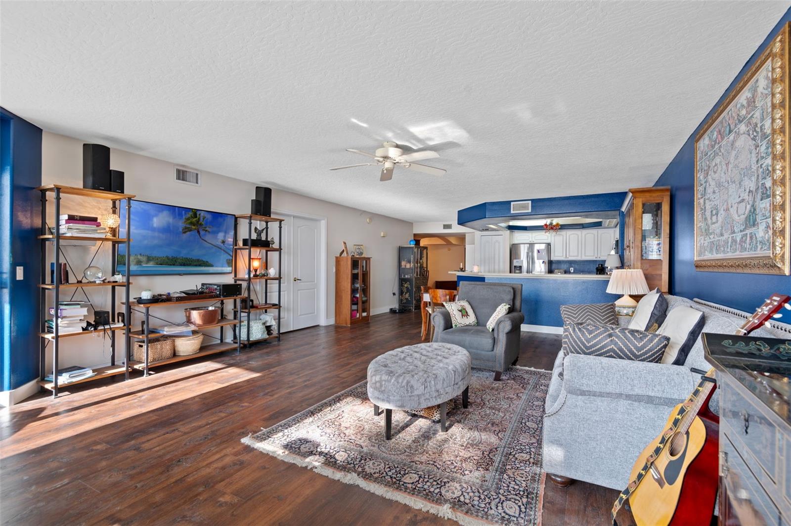 Image 16 of 46 For 3360 Atlantic Avenue 108