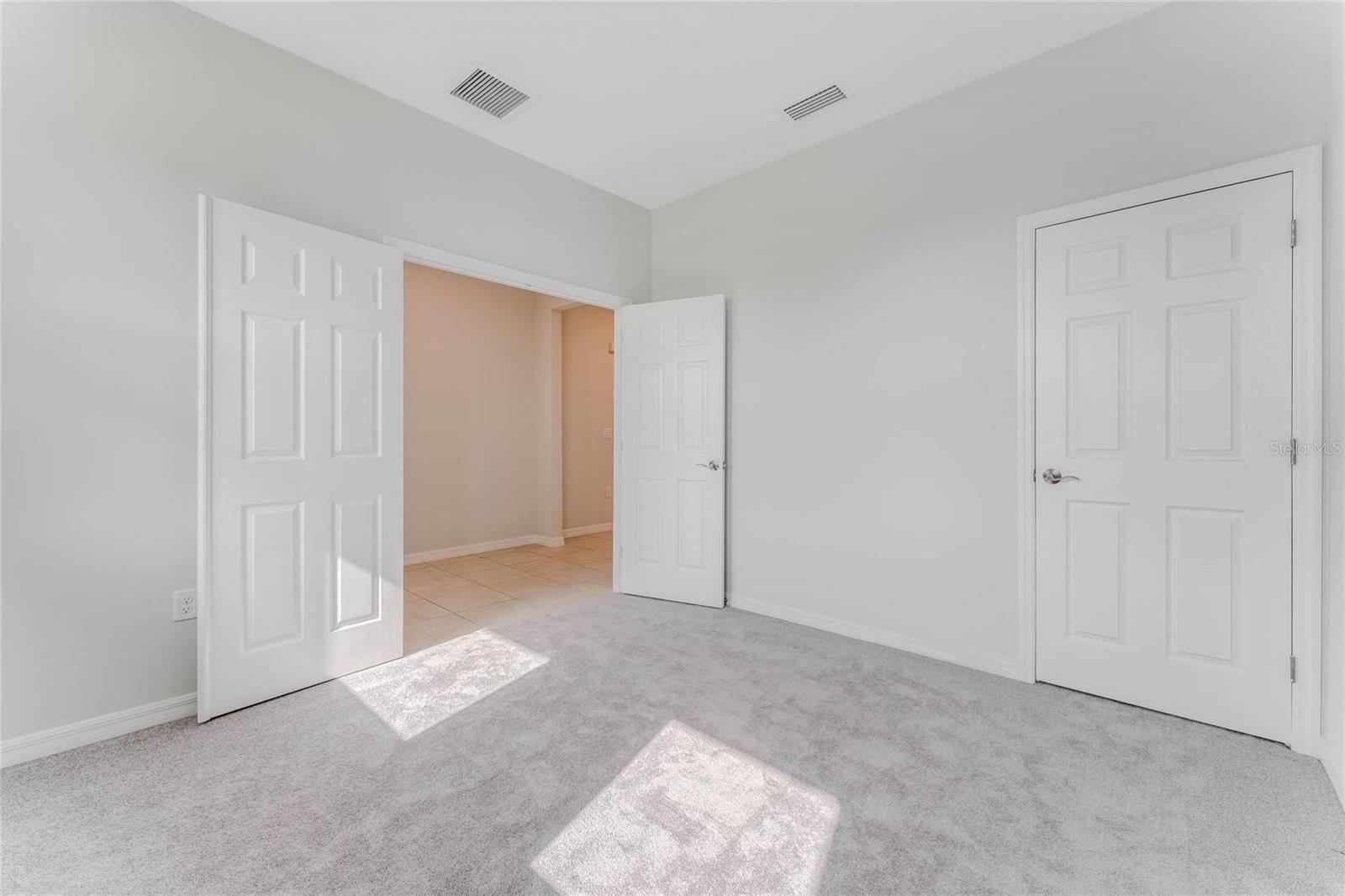 Image 12 of 33 For 12995 Trovita Drive